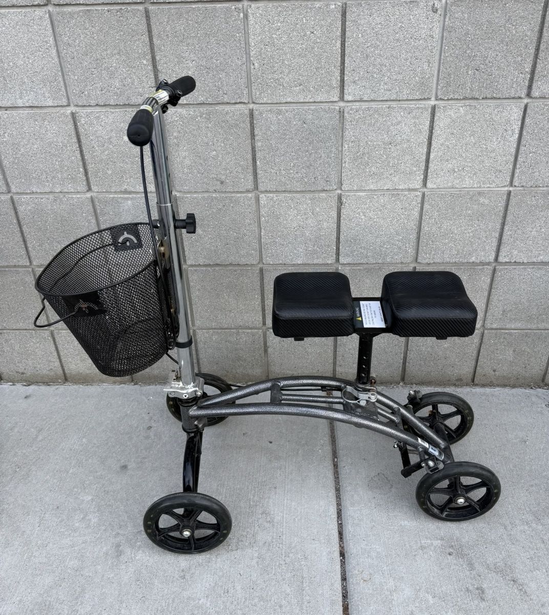 Drive Medical Knee Scooter With Basket