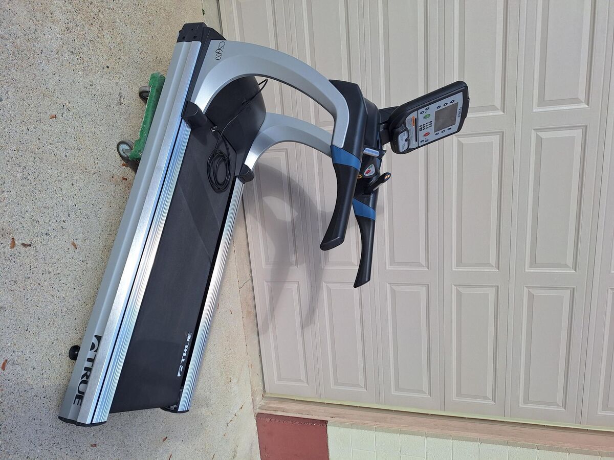 True CS650 Treadmill