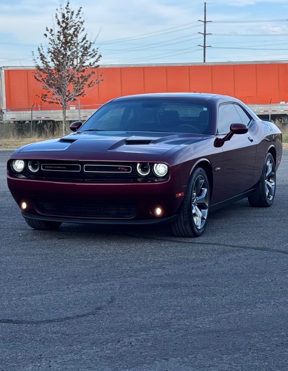 2017 Dodge Challenger R/T Plus