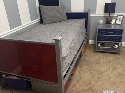 Locker Style Twin Bedroom Set!