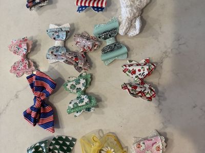 Assorted Girls Hair Accessories Lot - Hair Bows, Faux Leather Clips & Barrettes