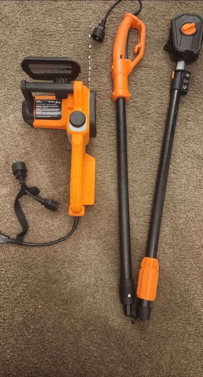 Black+Decker 10in. 8 Amp Corded Electric Chainsaw with Pole Attachment
