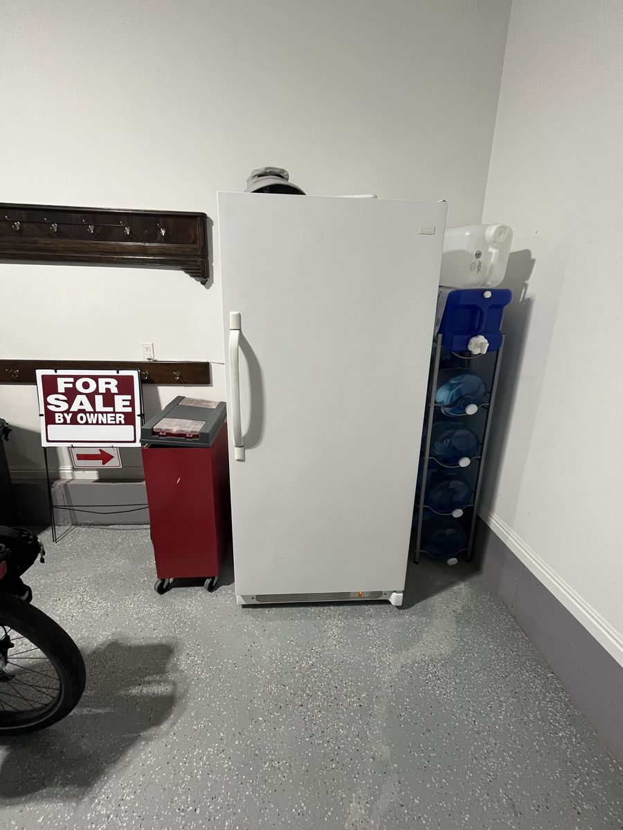 Frigidaire Upright Freezer - White 20.7 Cubic Foot