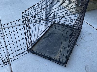 Large Black Wire Dog Crate Pet Kennel with Removable Tray - Foldable Design