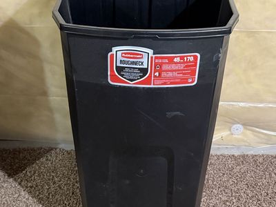 BRAND NEW (X3) Rubbermaid Roughneck 45 Gallon/170 L Black Heavy Duty Wheeled Trash Can