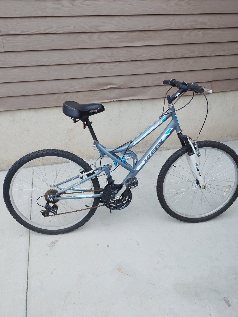 26 in youth mountain bike