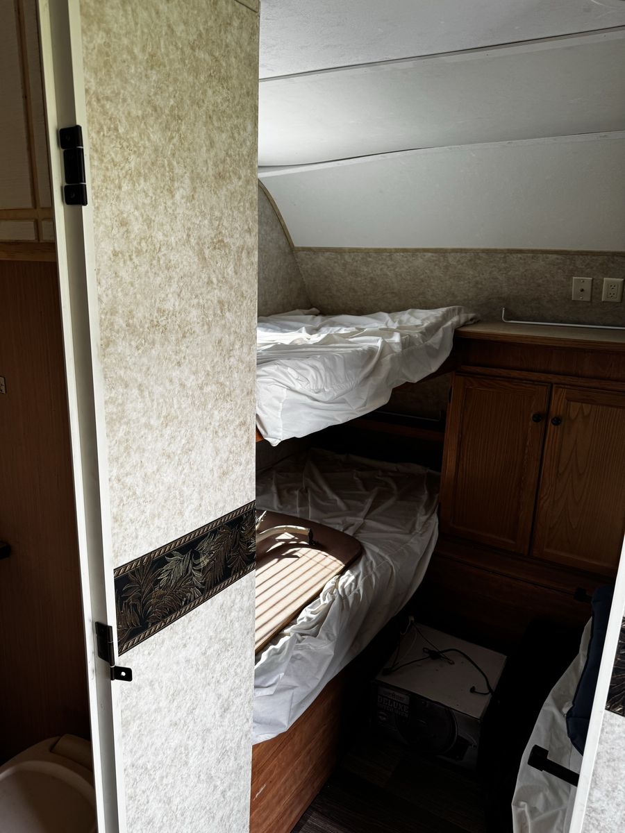 Main image 10