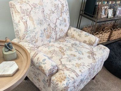 Adorable Accent Chair
