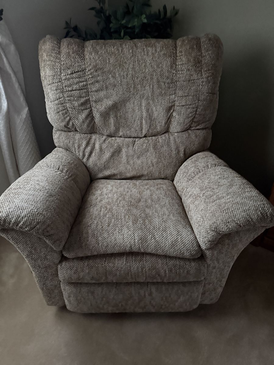 Reclining chair
