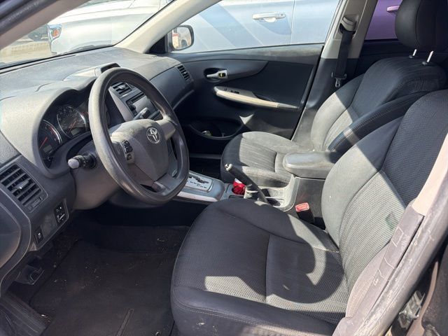 Main image 3