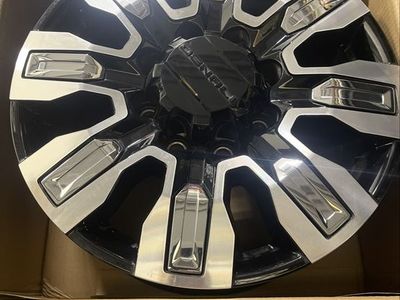 Gmc Denali OEM 20in Wheels