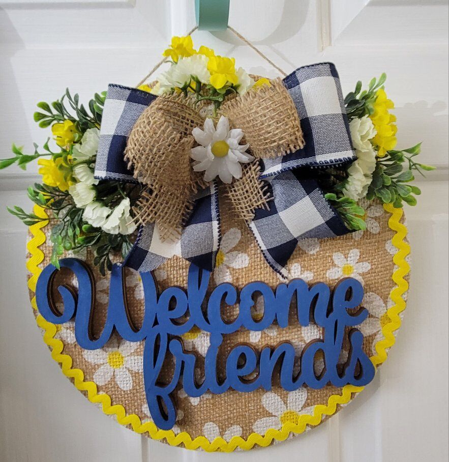 Welcome Friends Round Door Sign