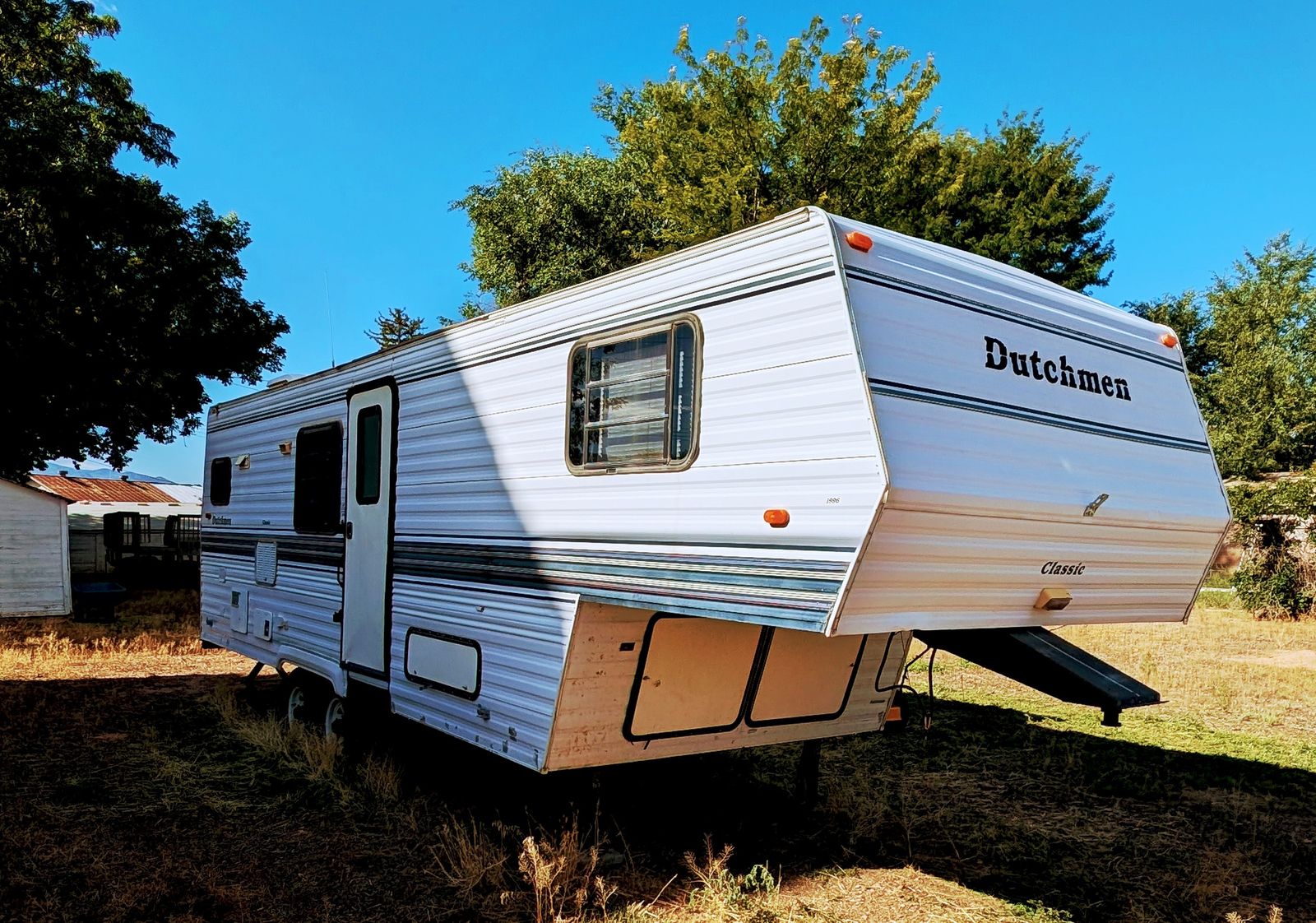 1996 Dutchmen Fifth Wheel 280 Royal length: 30ft