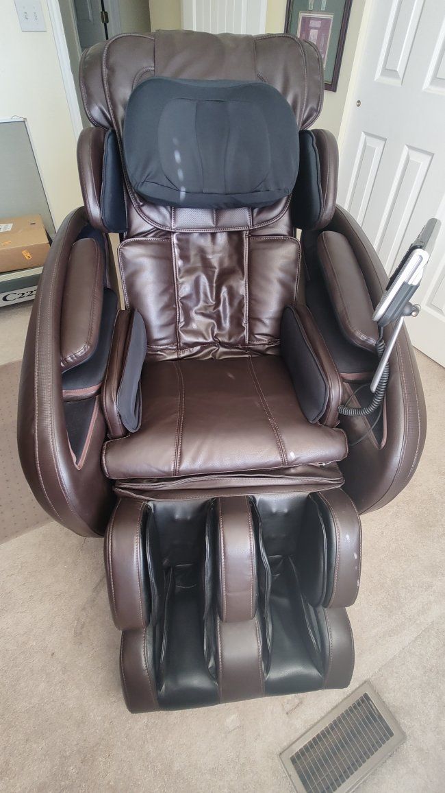 Osaki OS-4000 Zero Gravity Full Body Massage Chair - Brown Faux Leather with Remote