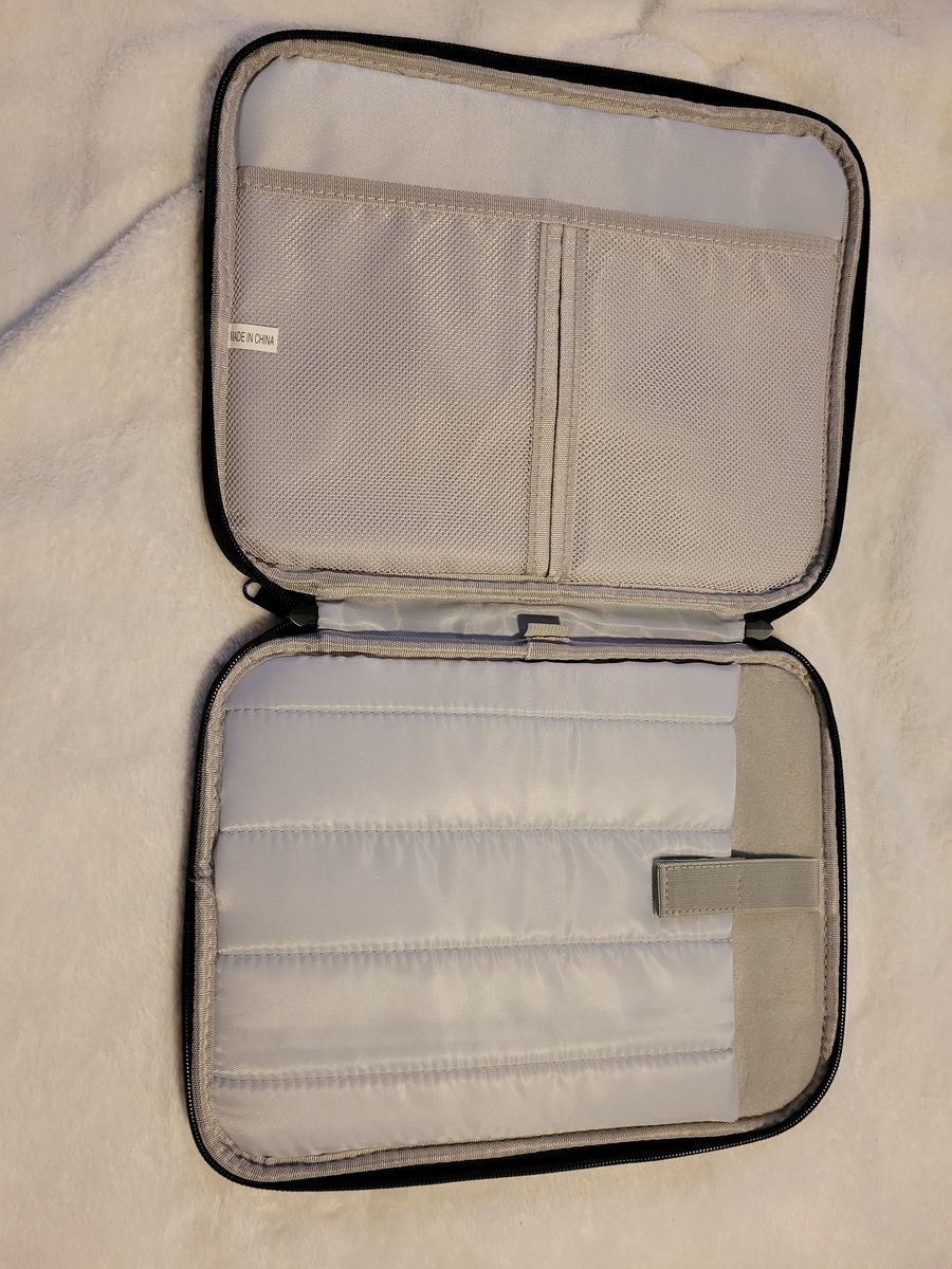 Tablet case, fits 8x11 inch or smaller tablet