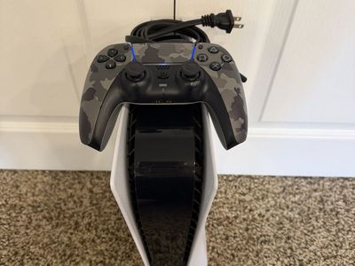 PS5 and Camo