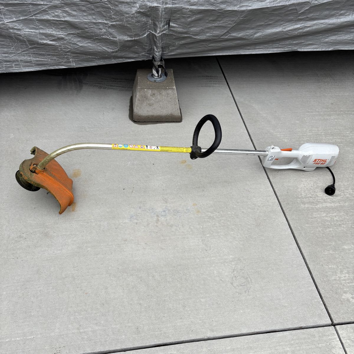 STIHL FSE60 Corded Electric String Trimmer 