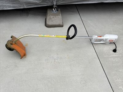 STIHL FSE60 Corded Electric String Trimmer