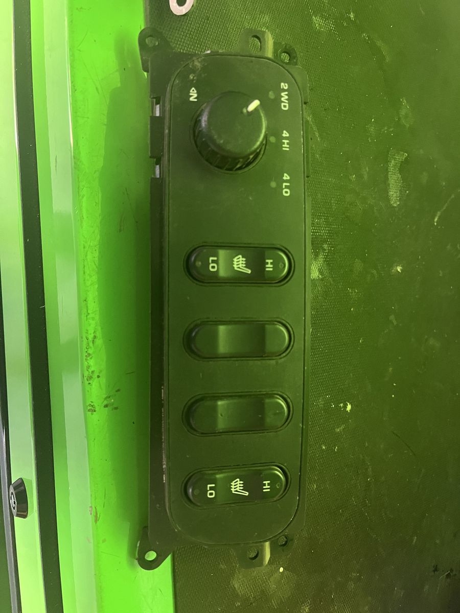 Third Gen dodge Ram Electric 4x4/heated Seats