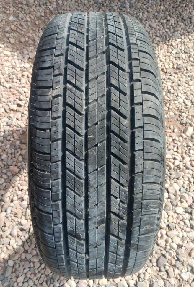 225-60-16 Cooper Lifeliner Touring SLE Car Tire WW