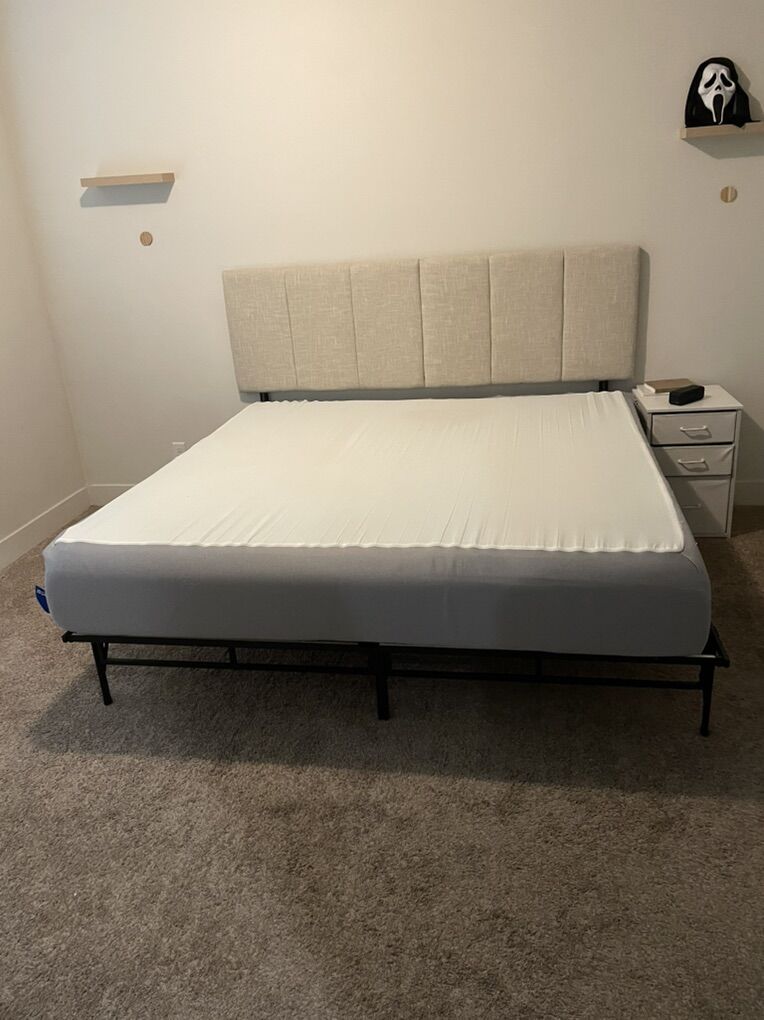 Nectar King Bed W/frame, Slip Cover, Headboard