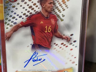 Topps Pristine 2023 Rodri Autograph Soccer Card - Road to UEFA Euro 2024 Spain M