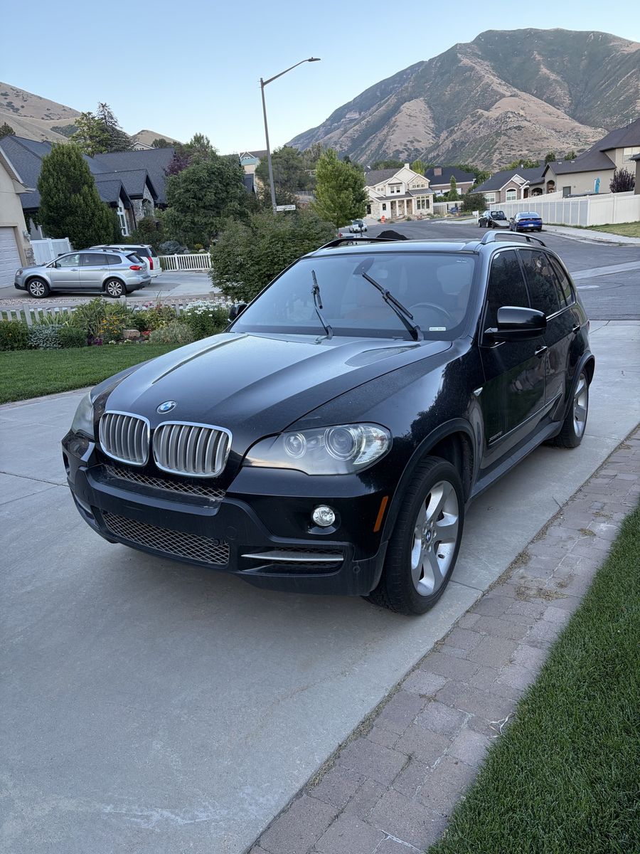 2009 BMW X5 48i