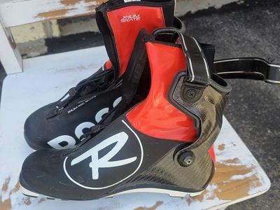 Rossignol X-IUM Skate Cross-Country Ski Boots - EU 42 / US Men's 9 - Red/Black