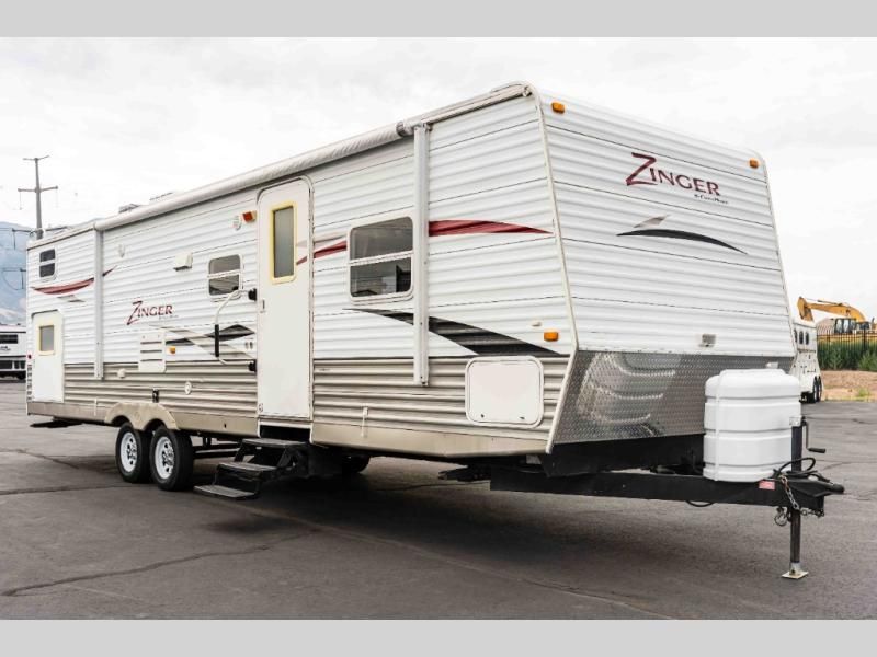 Used 2012 CrossRoads RV Zinger 320bh