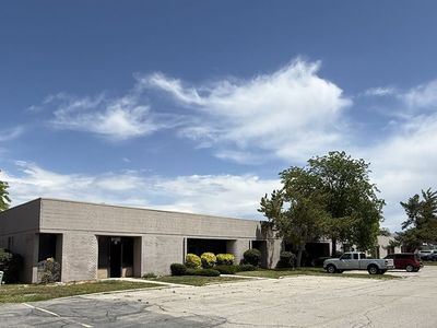 Salt Lake End Cap Flex Unit for Lease