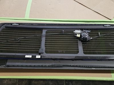 2026 Ford F450 Rear Sliding Window Glass