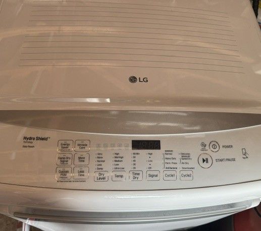 LG Dryer DLE1501W