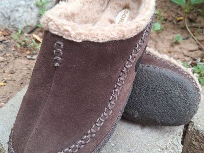 Mens Sorel Moccasin Slippers sz9