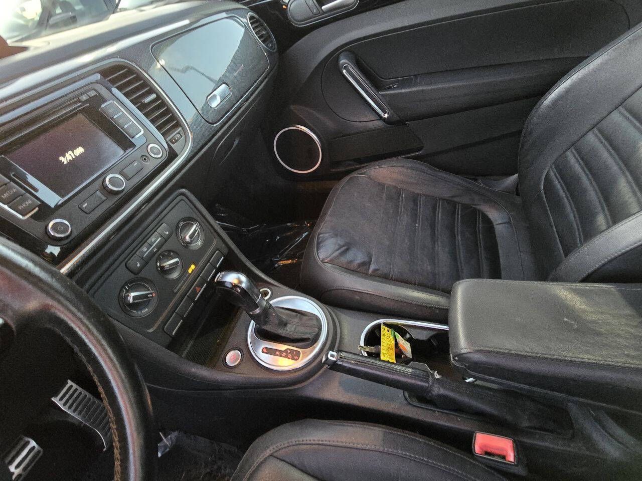 Main image 13