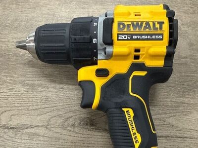 DEWALT ATOMIC BRUSHLESS DRILL DCD794