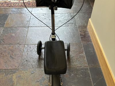 Knee Walker