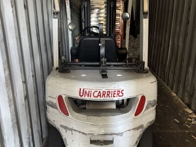 Unicarriers/ Nissan 4,000 lb LPG Forklift