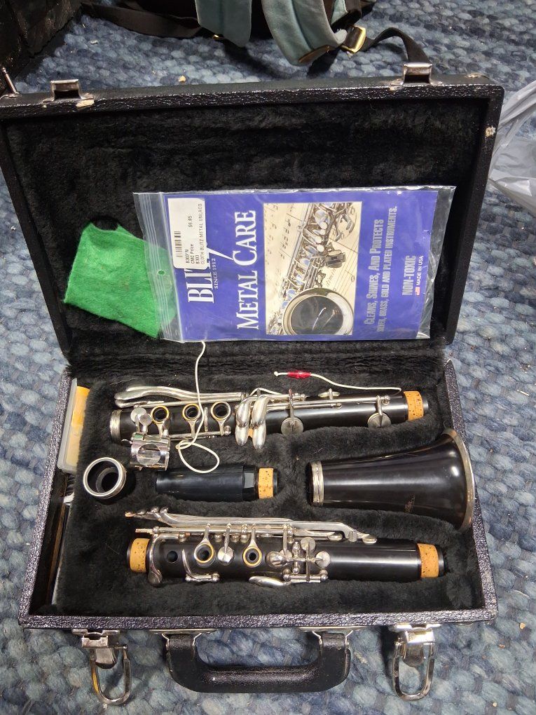 Bestler Clarinet in Excellent Condition!