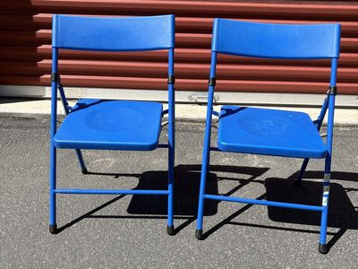 Little kid chairs