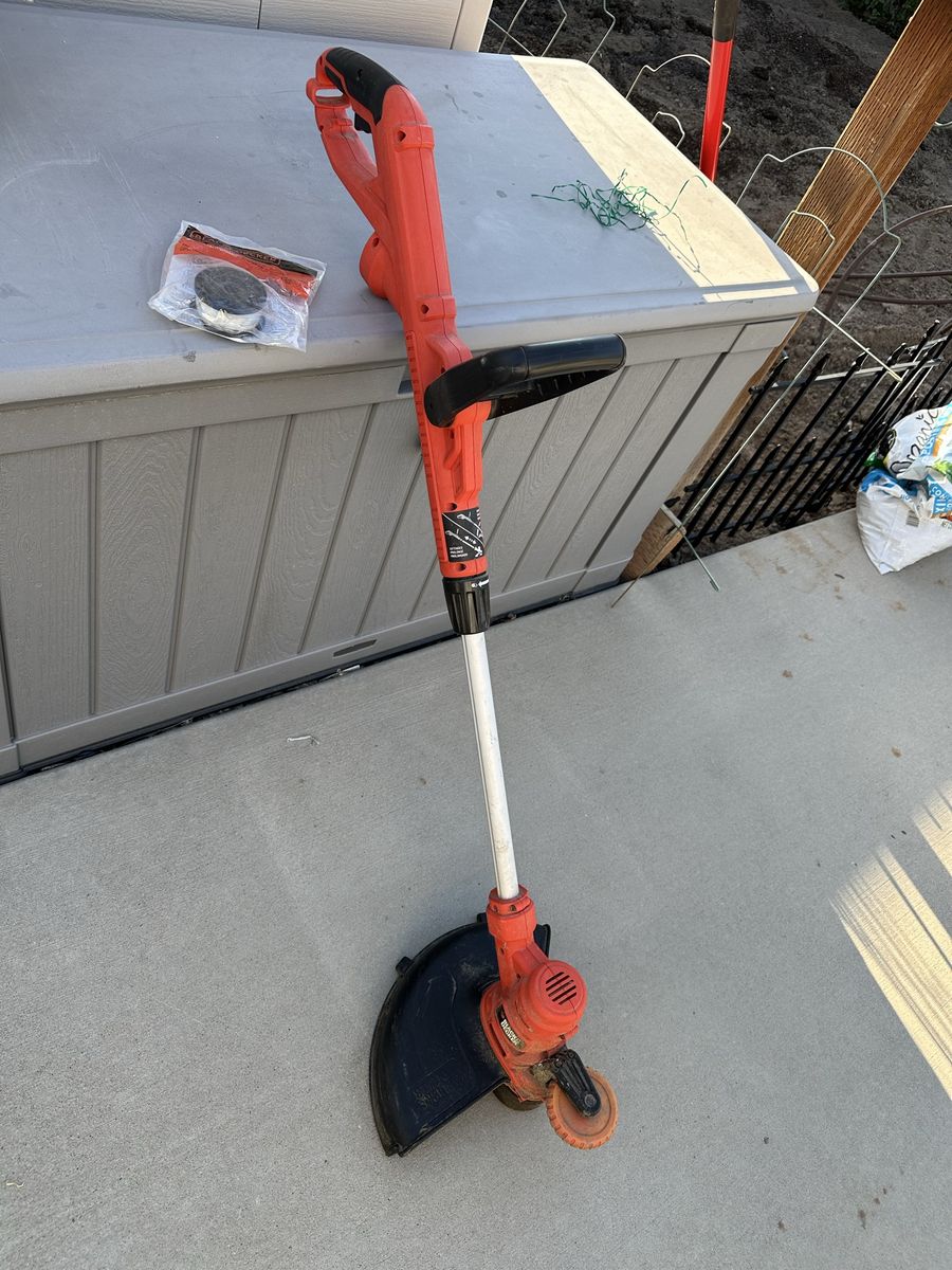 Weed eater