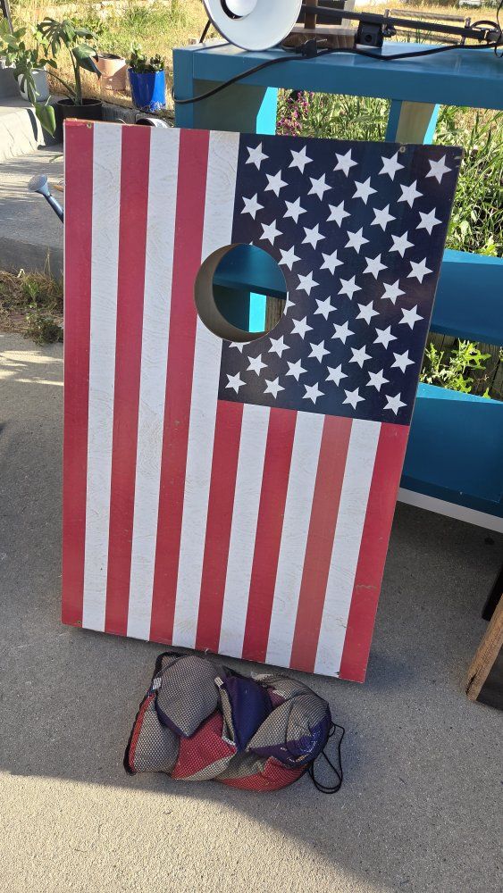 American Flag Cornhole Board with Bean Bags - Outdoor Game Set