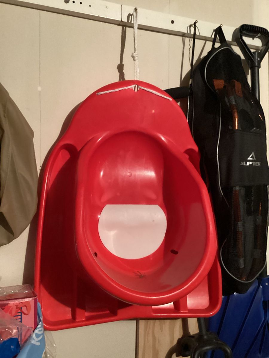 Red Plastic Snow Sled Toddler / Kids Sledding Outdoor Winter Fun