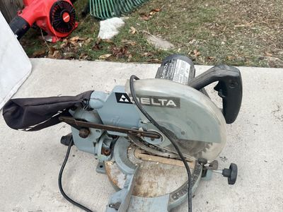 Delta 10 Inch Miter Saw