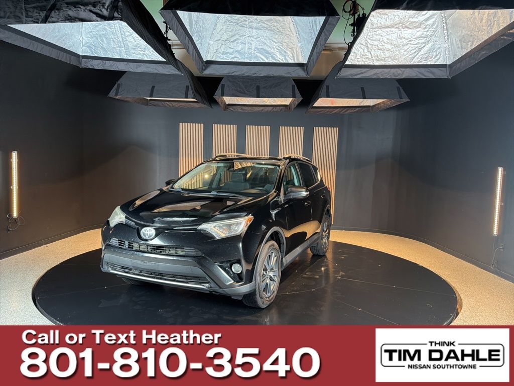 2018 Toyota RAV4 XLE