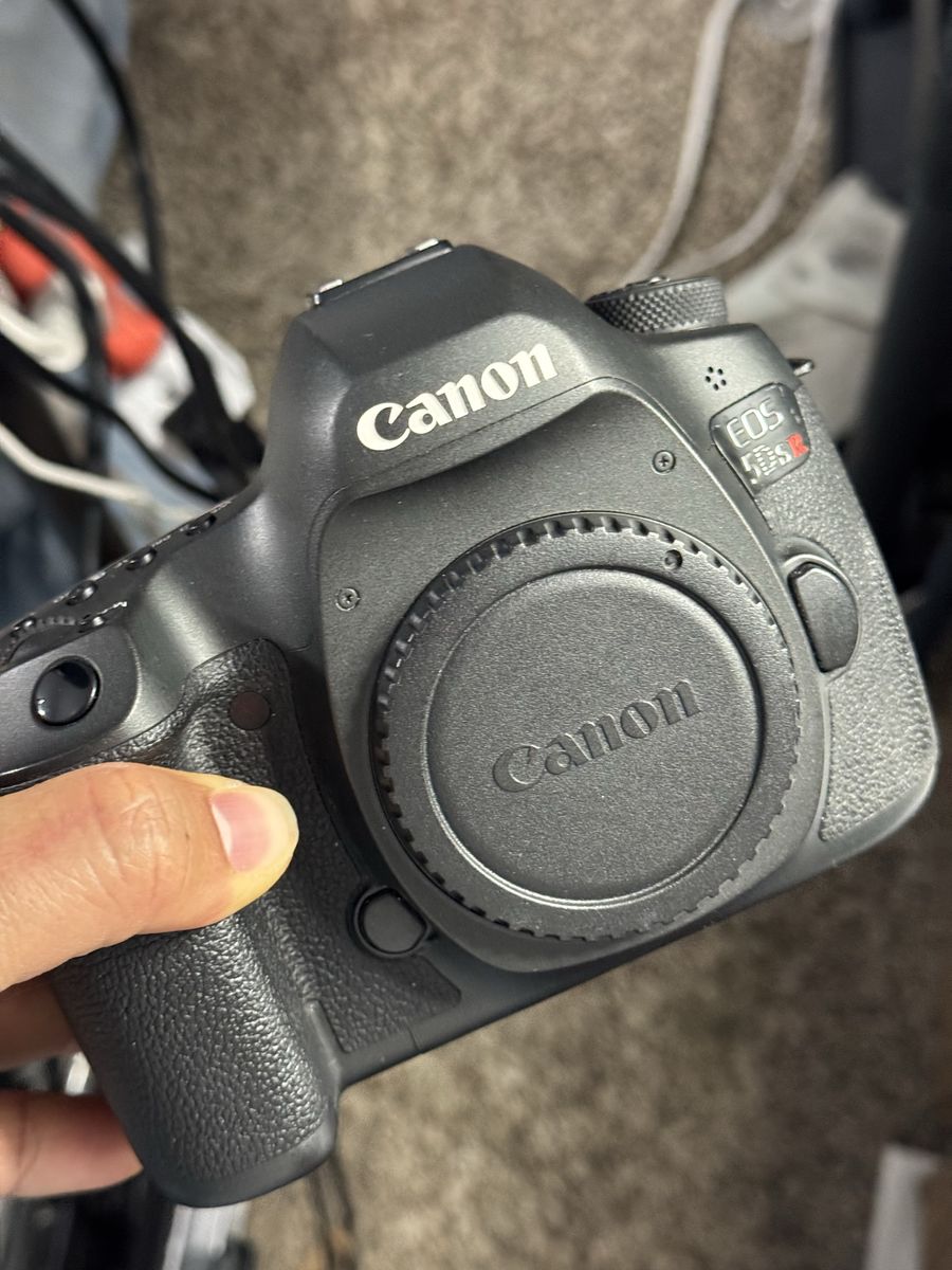 Canon 5dsR, 50 1.4, 85 1.8