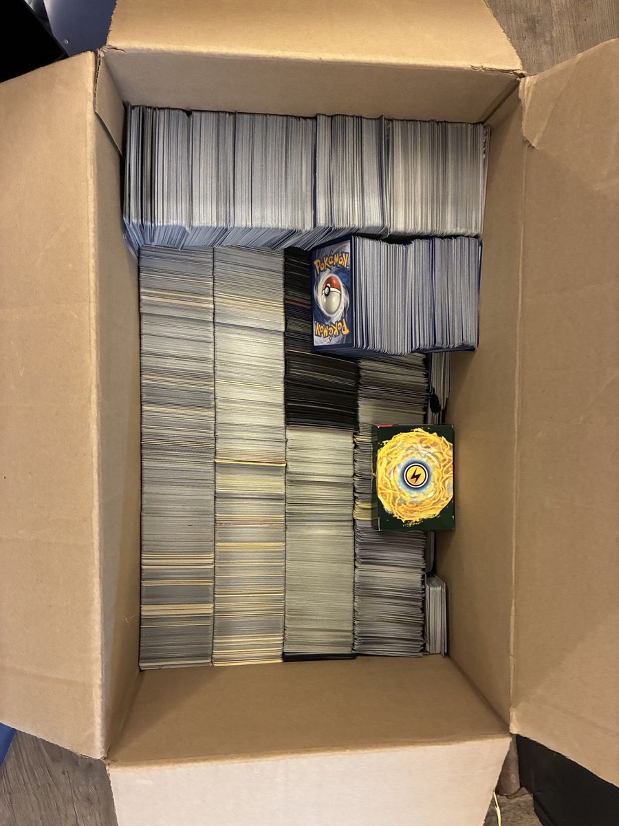 Over 6,000 Pokemon cards