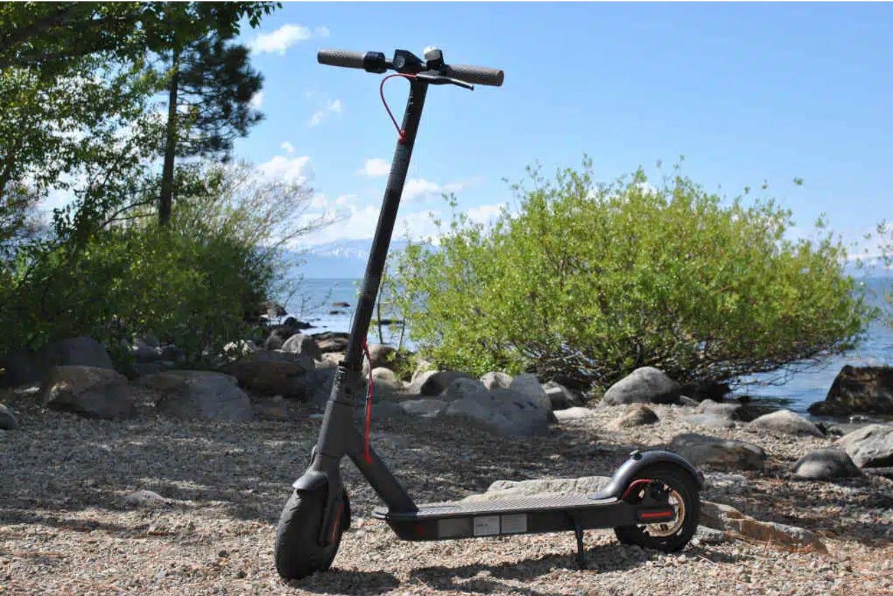 Xiaomi Mi M365 Electric Scooter
