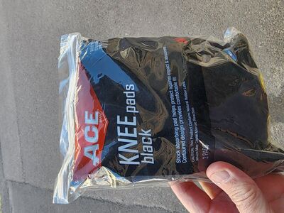 Ace Knee Pads