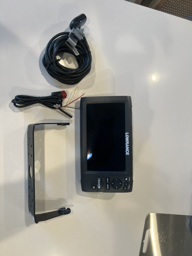 Lowrance Hook 9