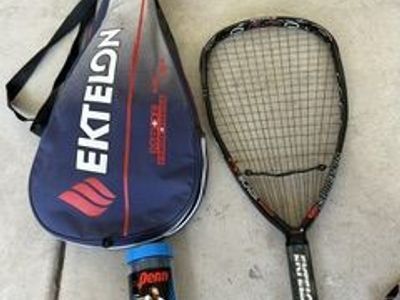 Racketball racket & balls